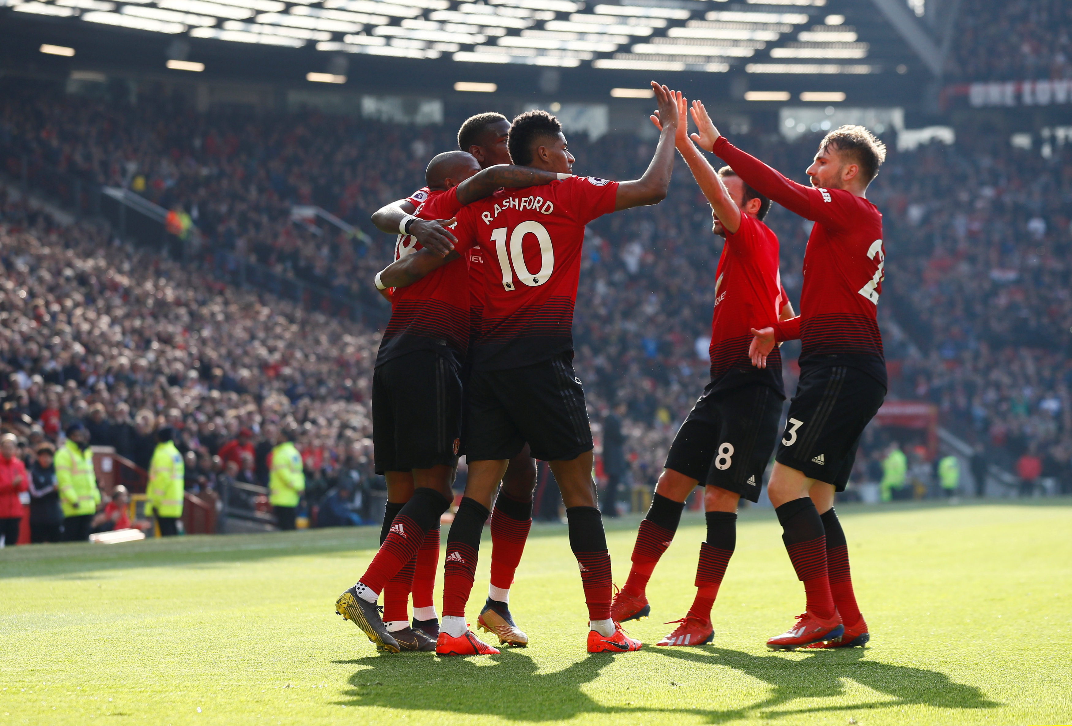 皇马拿下胜 皇马拿下胜